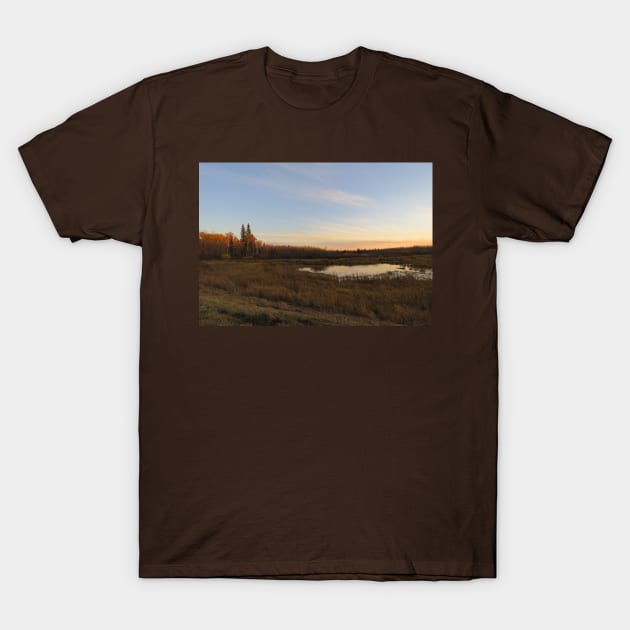 Manitoba Sunset No.4 T-Shirt by MaryLinH